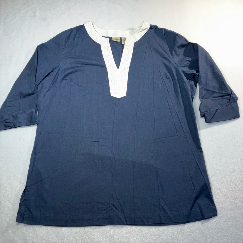 L.L. Bean Women's XL Navy Blue Cotton 3/4 Sleeve Popover Tunic Top Eyelet Trim